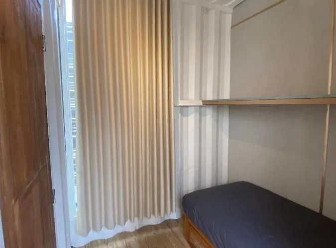 Auberge de jeunesse Awan Connection *